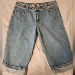Vintage Style Capri Jean Shorts